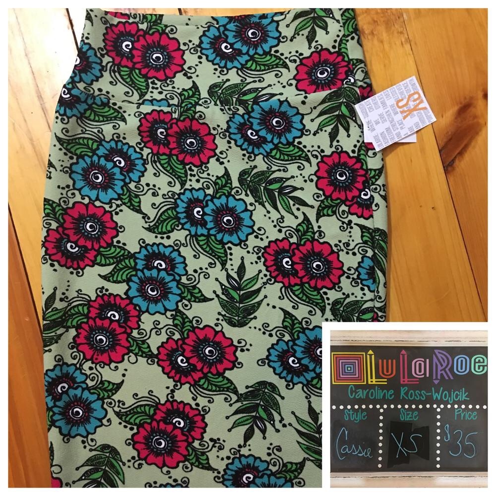 NWT XS Cassie Pencil Skirt